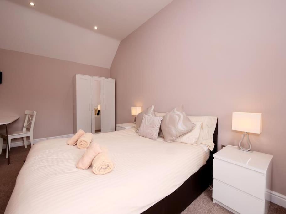 Hoxne Cottages - Daisy Cottage With Private Hot Tub York Bagian luar foto